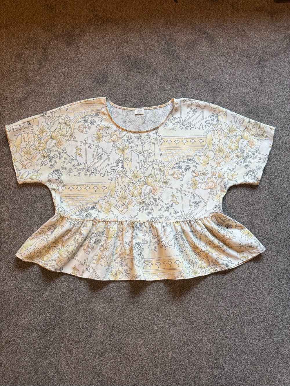 Wilfred Floral Peplum Tee - Cream & Yellow